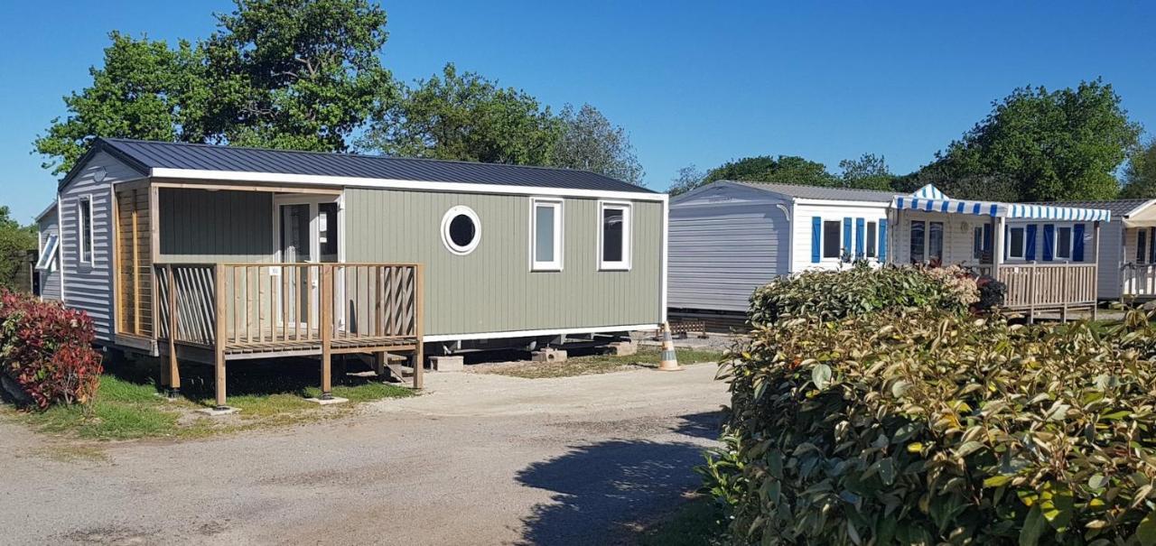 Camping Insolite Le Haut Village サン・ミシェル・シェフ・シェフ エクステリア 写真