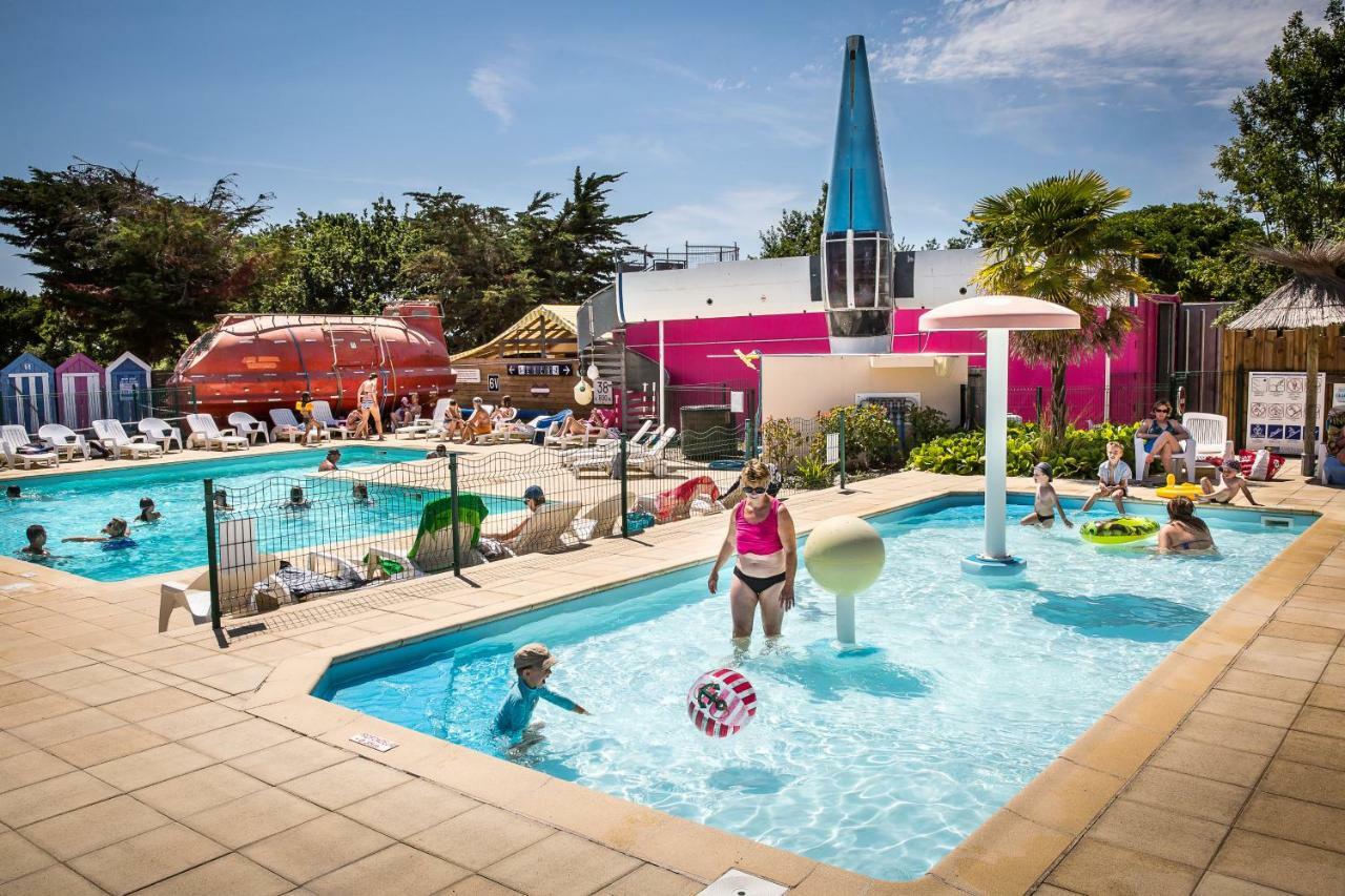 Camping Insolite Le Haut Village サン・ミシェル・シェフ・シェフ エクステリア 写真