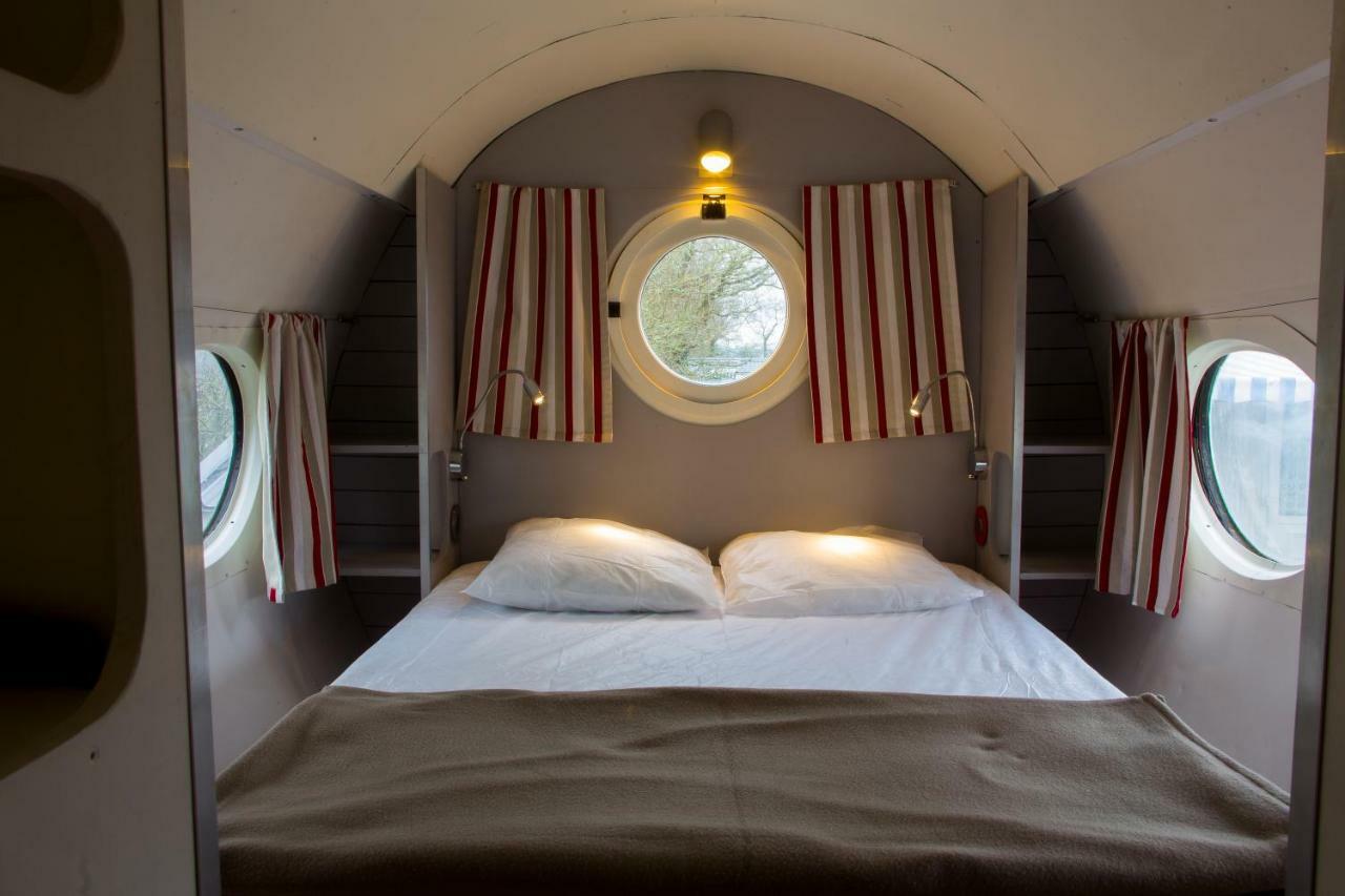 Camping Insolite Le Haut Village サン・ミシェル・シェフ・シェフ エクステリア 写真