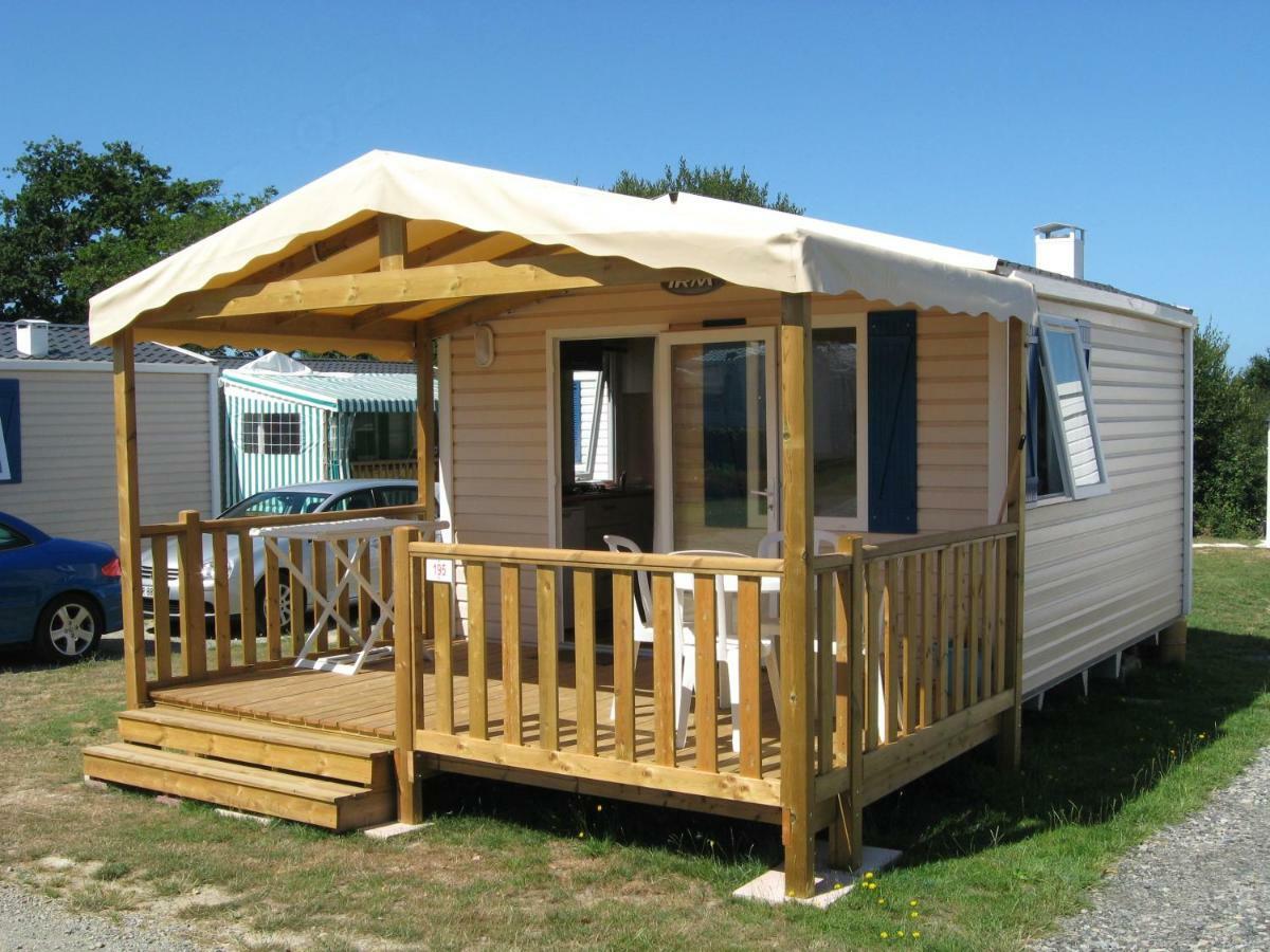 Camping Insolite Le Haut Village サン・ミシェル・シェフ・シェフ エクステリア 写真